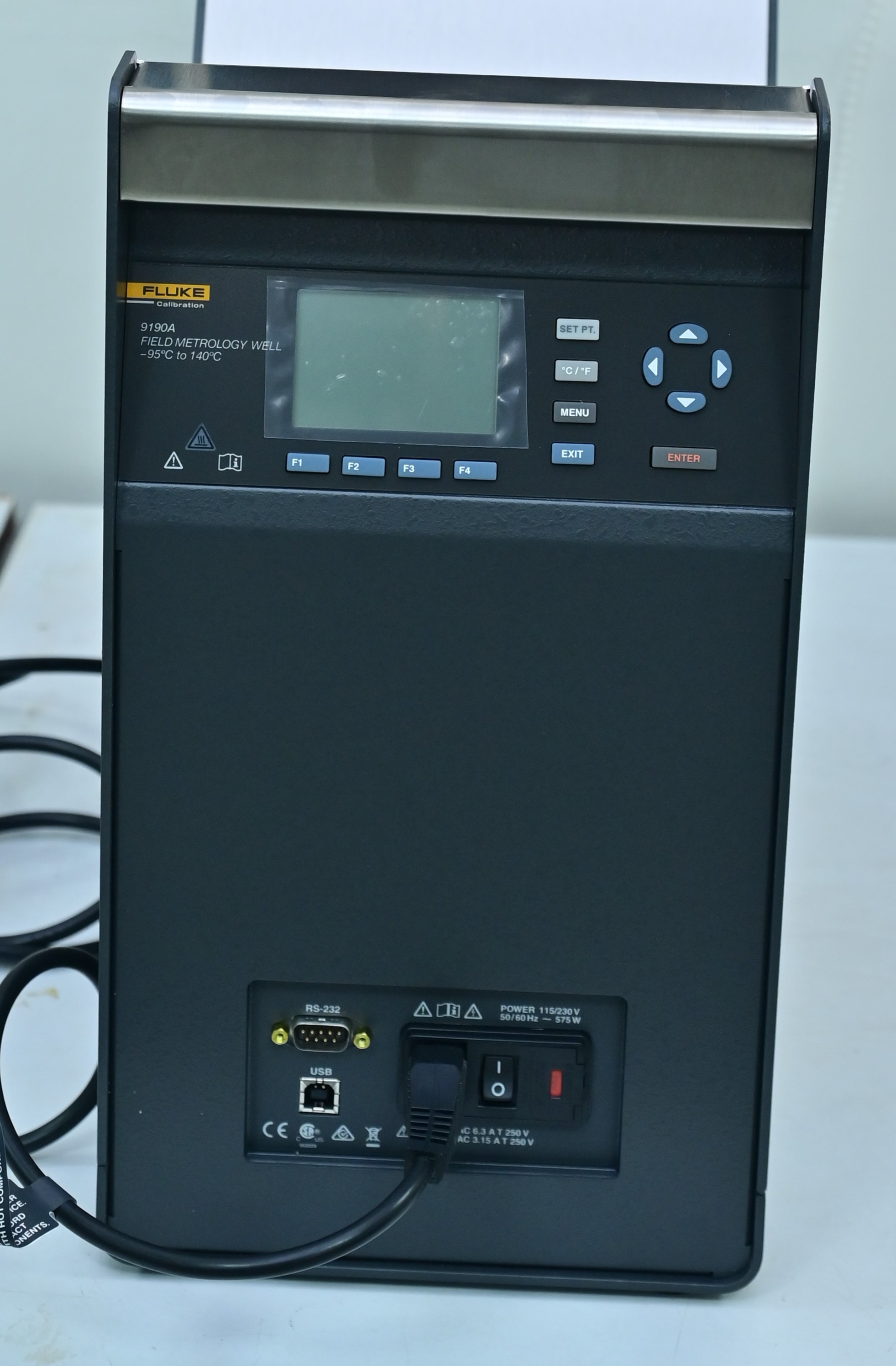 Field Metrology Well (Fluke, 9190A)