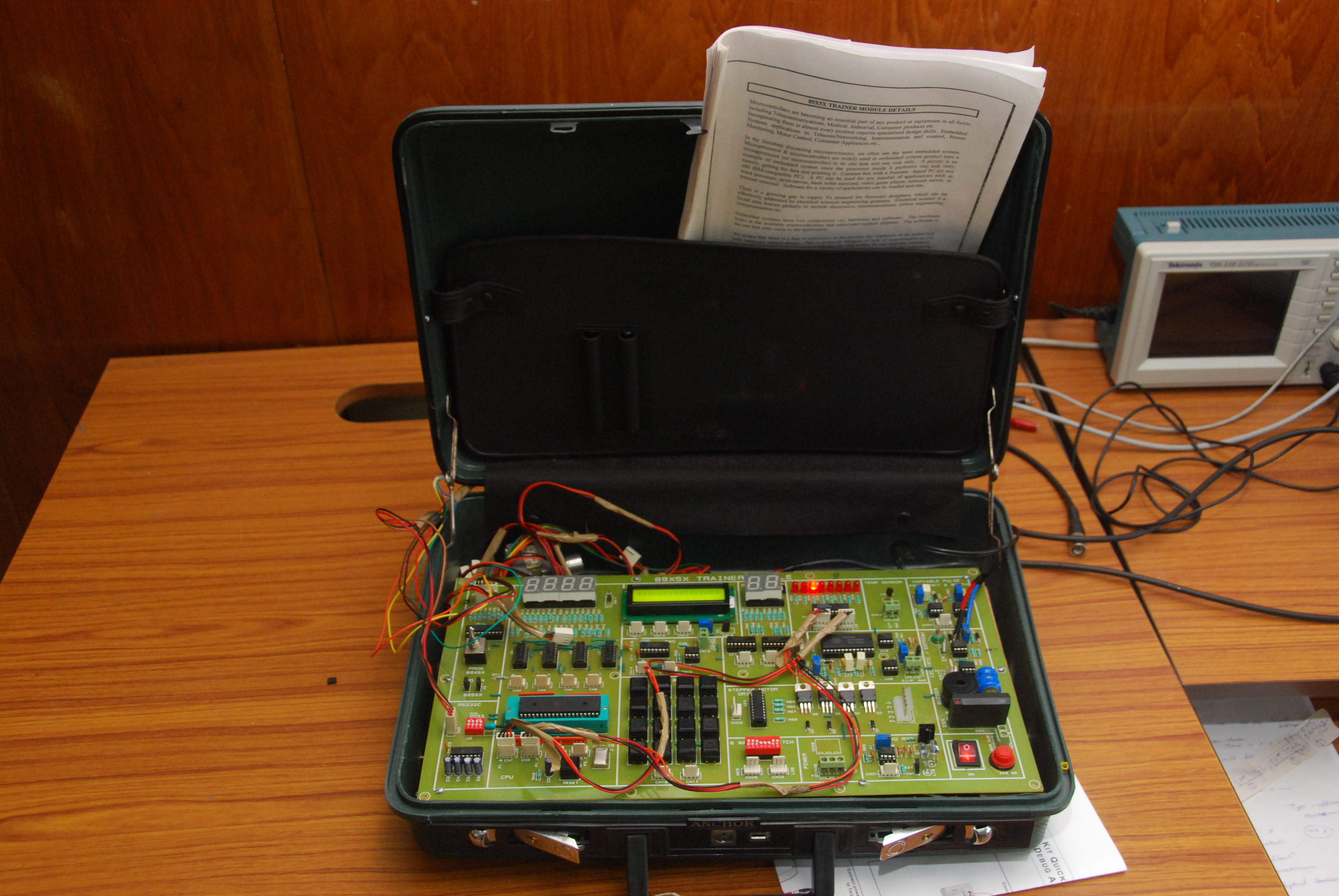 Opto-mechanical system integrated with spectrograph